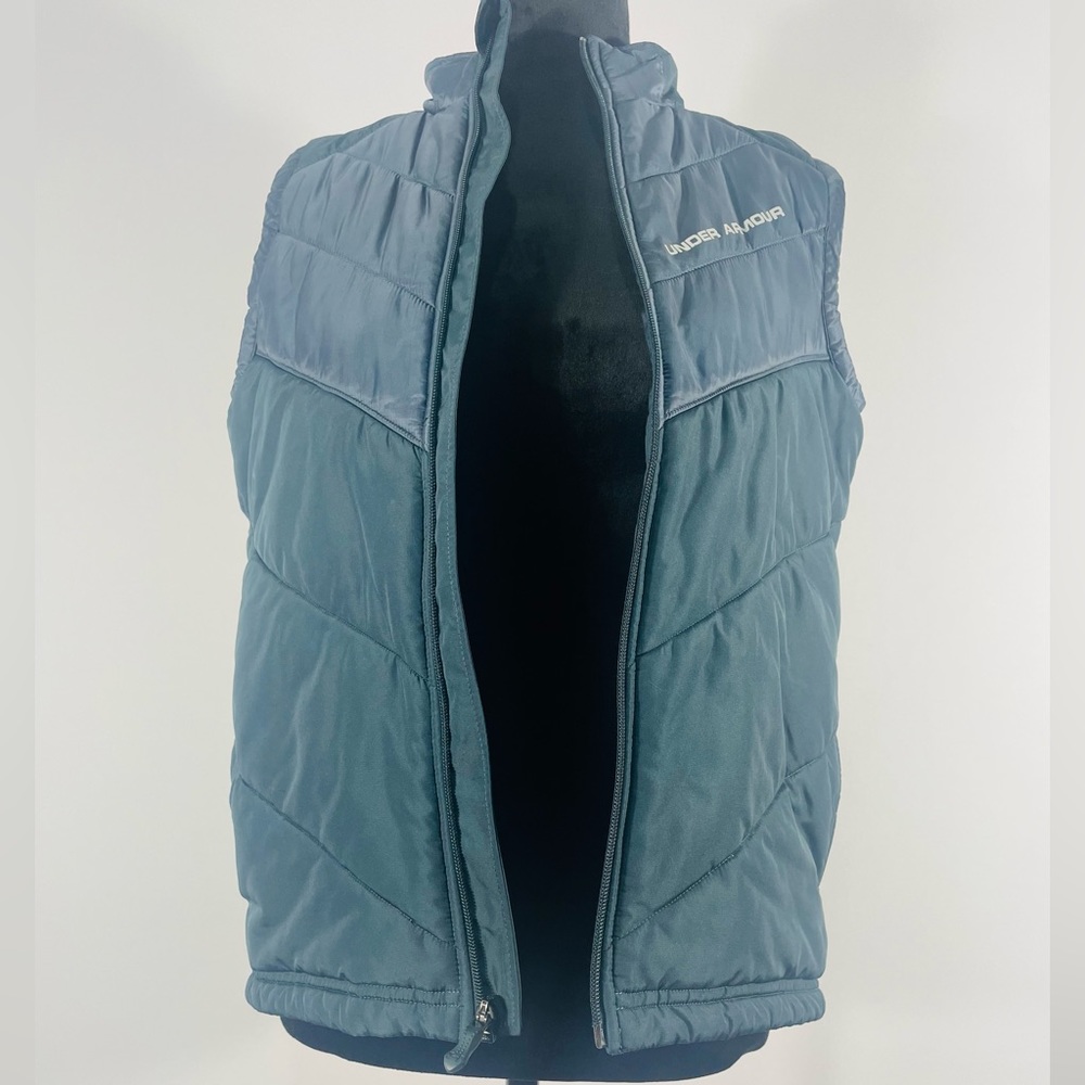 Under Armour Blue/grey, Vest ,Youth Medium ,fits like a Small, puffer - Picture 4 of 6
